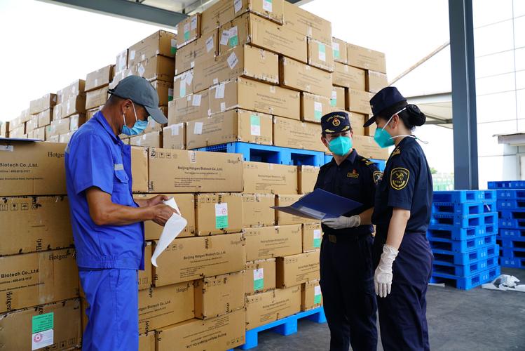 逆勢突破，再攀高峰 上半年成都航空口岸貨物進(jìn)出口量創(chuàng)歷史新紀(jì)錄